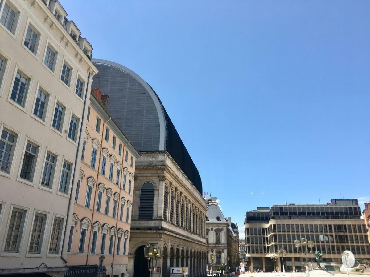 Le Calme De L'Opera. Lião Exterior foto