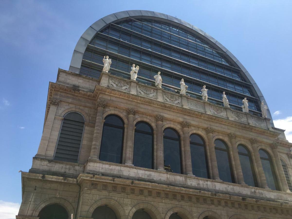Le Calme De L'Opera. Lião Exterior foto